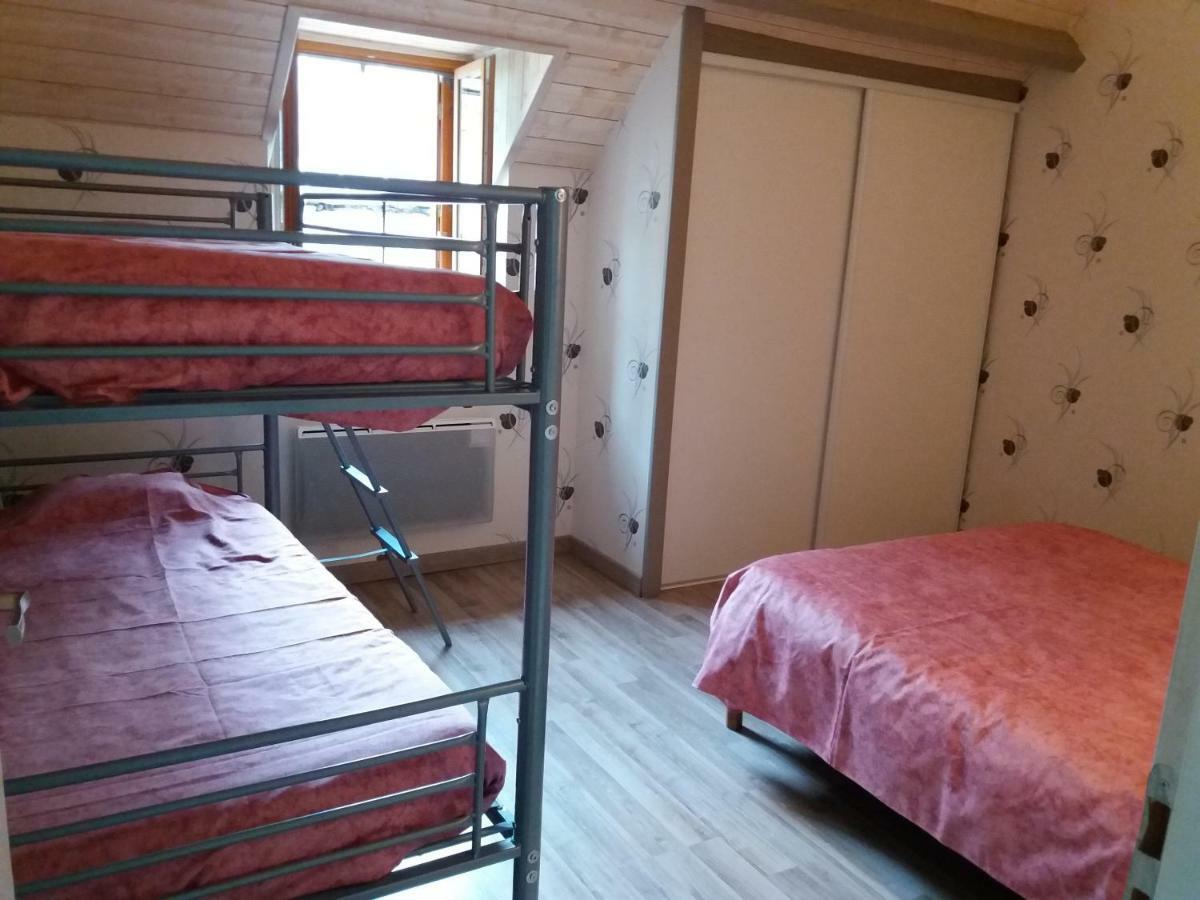 Locations Vacances A La Montagne Sarrancolin Exterior foto